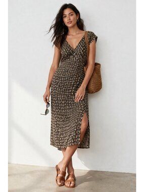 Madewell Womens Midi Dress Sz 6 Olive Green Floral Wide V-neck Feminine Drapey